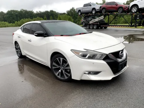White 2017 NISSAN MAXIMA 3.5S for sale in Little Rock, AR