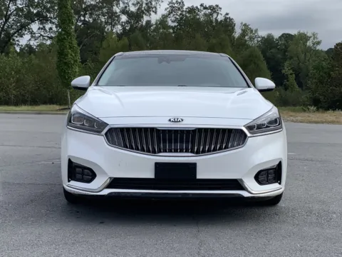 Photos of 2019 KIA CADENZA LUXURY for sale in Little Rock, AR at Bill Fitts Auto Sales