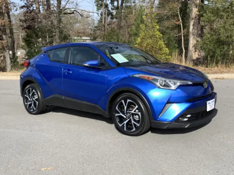 Blue 2018 TOYOTA C-HR XLE for sale in Little Rock, AR