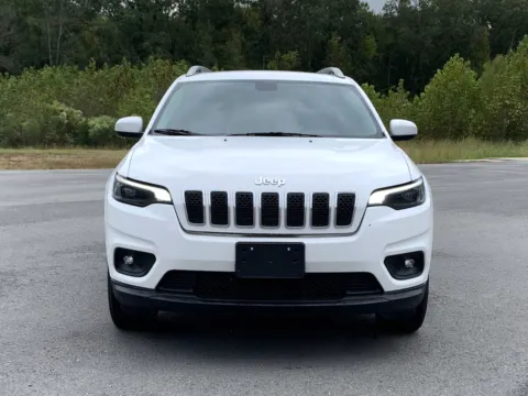 Photos of 2019 JEEP CHEROKEE LATIT for sale in Little Rock, AR at Bill Fitts Auto Sales