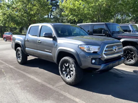 Gray 2017 TOYOTA TACOMA DOUBLE for sale in Little Rock, AR