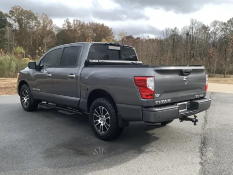 More photos of 2021 NISSAN TITAN SV at Bill Fitts Auto Sales, AR