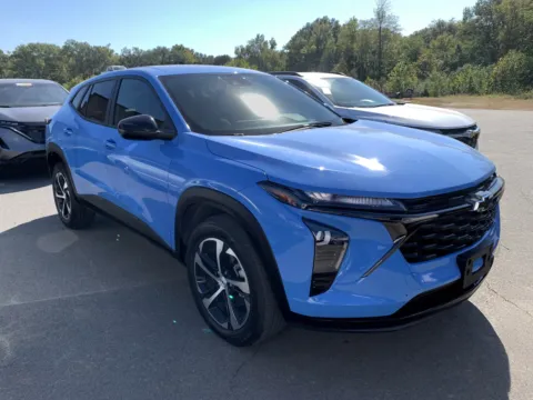 Blue 2024 CHEVROLET TRAX 1RS for sale in Little Rock, AR