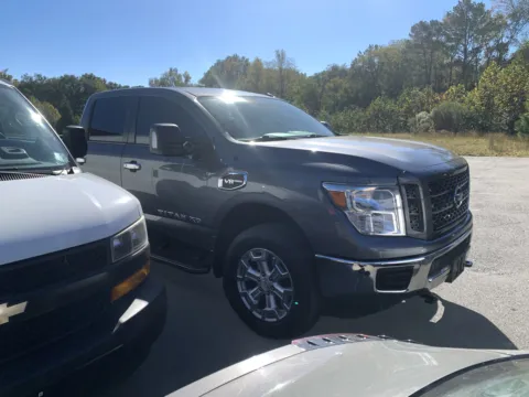 Gray 2019 NISSAN TITAN XD SL for sale in Little Rock, AR