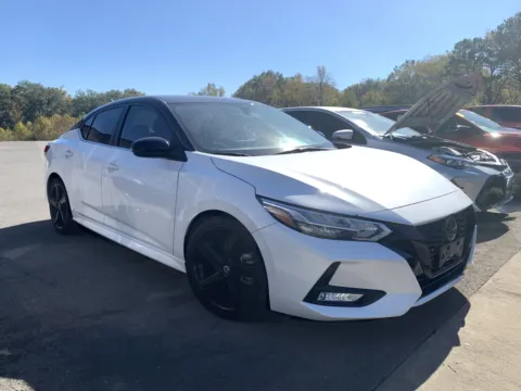 White 2023 NISSAN SENTRA SR for sale in Little Rock, AR