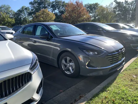 Gray 2023 HYUNDAI SONATA SE for sale in Little Rock, AR