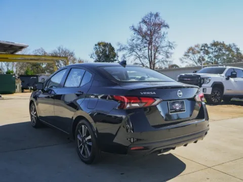 More photos of 2021 Nissan Versa 1.6 SV at TLC Motors, SC