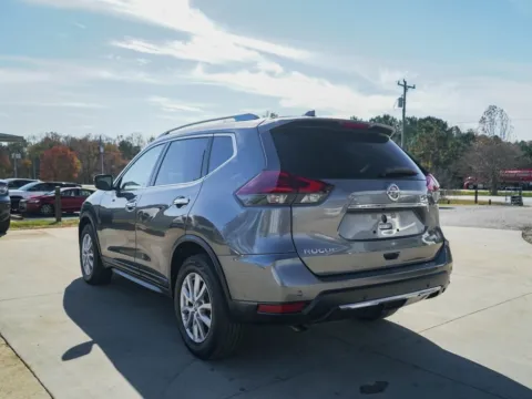 More photos of 2019 Nissan Rogue SV at TLC Motors, SC