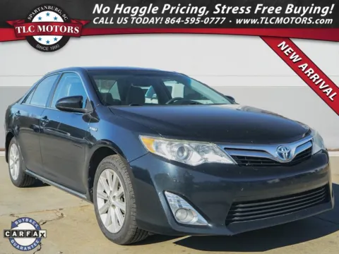 Black 2013 Toyota Camry Hybrid LE for sale in Moore, SC