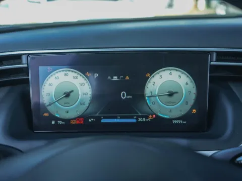 More photos of 2022 Hyundai Tucson Limited at TLC Motors, SC