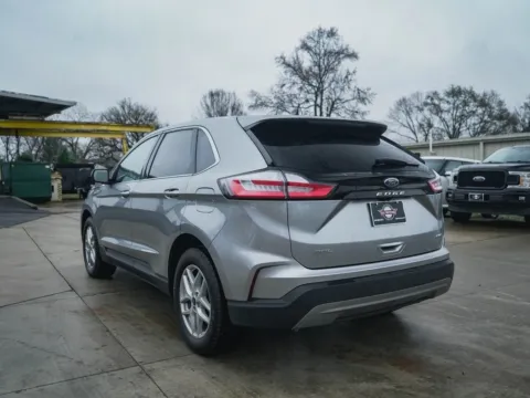 More photos of 2024 Ford Edge SEL at TLC Motors, SC