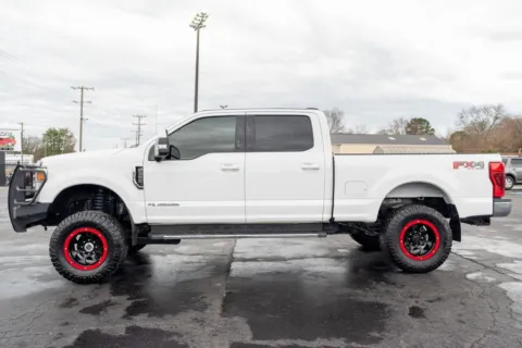 More photos of 2020 Ford F-350SD Lariat at TLC Motors, SC