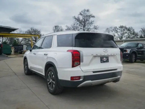 More photos of 2022 Hyundai Palisade SEL at TLC Motors, SC