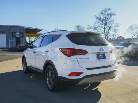 More photos of 2017 Hyundai Santa Fe Sport 2.4 Base at TLC Motors, SC
