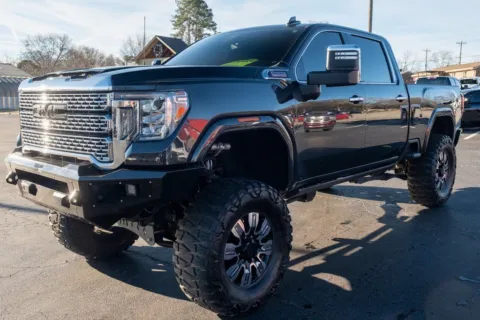 Another view of 2020 GMC Sierra 2500HD Denali for sale in Moore, SC at TLC Motors