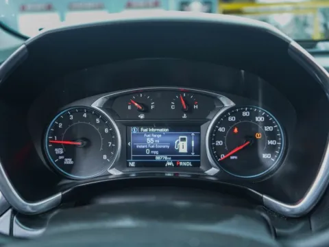 More photos of 2021 Chevrolet Equinox LT at TLC Motors, SC