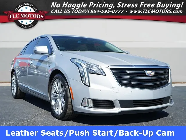 102-005 1/18 キャデラック Cadillac XTS グレー 1/18 Dealer Edition Cadillac XTS (Grey) Diecast Car Model