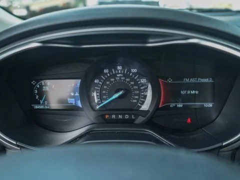 More photos of 2020 Ford Fusion SE at TLC Motors, SC