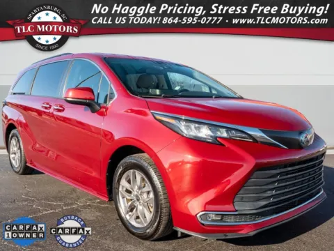 Green 2022 Toyota Sienna XLE for sale in Moore, SC