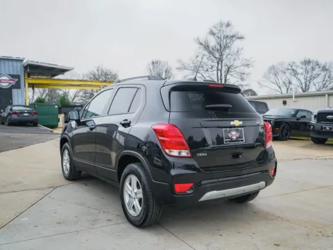 More photos of 2021 Chevrolet Trax LT at TLC Motors, SC
