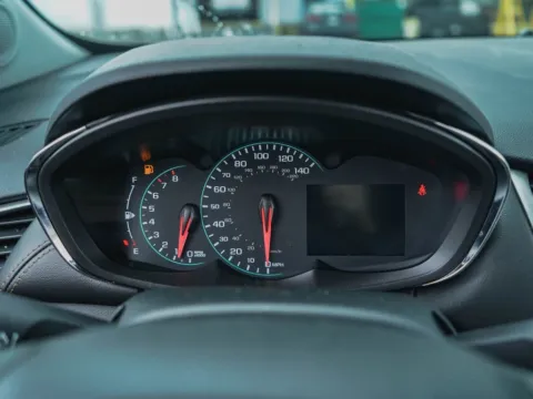 More photos of 2021 Chevrolet Trax LT at TLC Motors, SC