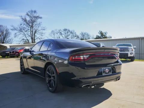 More photos of 2021 Dodge Charger SXT at TLC Motors, SC