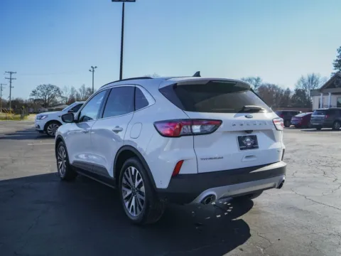 More photos of 2020 Ford Escape Titanium Hybrid at TLC Motors, SC