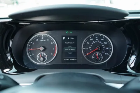 More photos of 2022 Kia K5 LXS at TLC Motors, SC