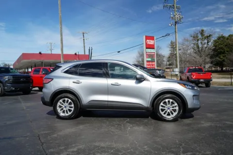 Photos of 2021 Ford Escape SE for sale in Moore, SC at TLC Motors