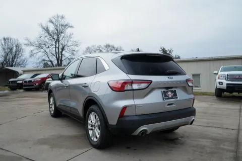 More photos of 2021 Ford Escape SE at TLC Motors, SC