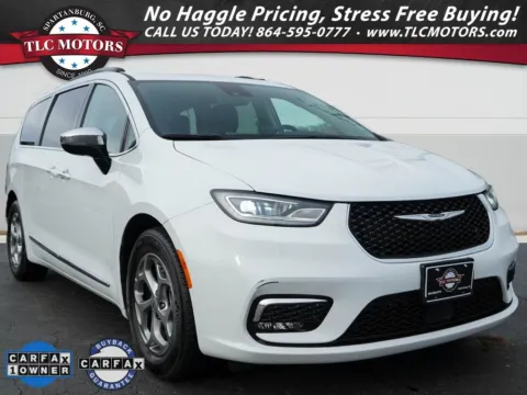 White 2023 Chrysler Pacifica Limited for sale in Moore, SC