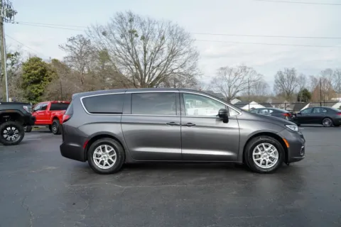 Photos of 2023 Chrysler Pacifica Touring L for sale in Moore, SC at TLC Motors