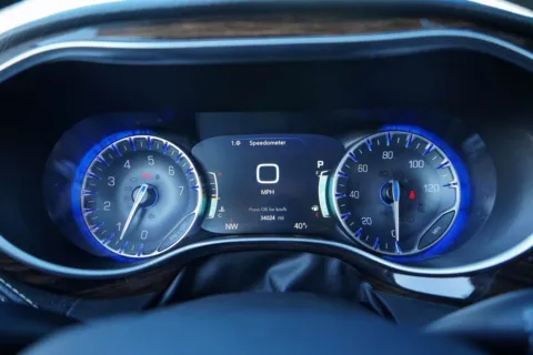 More photos of 2024 Chrysler Pacifica Limited at TLC Motors, SC