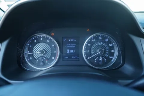 More photos of 2020 Hyundai Elantra SEL at TLC Motors, SC