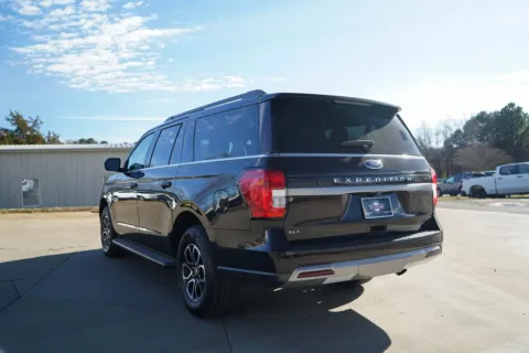 More photos of 2024 Ford Expedition Max XLT at TLC Motors, SC
