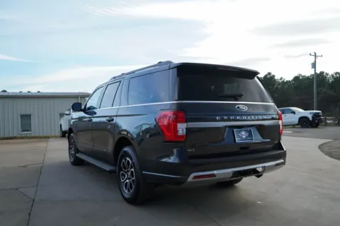 More photos of 2024 Ford Expedition Max XLT at TLC Motors, SC