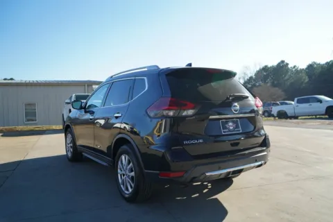 More photos of 2020 Nissan Rogue SV at TLC Motors, SC