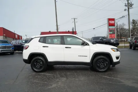 Photos of 2018 Jeep Compass Sport for sale in Moore, SC at TLC Motors