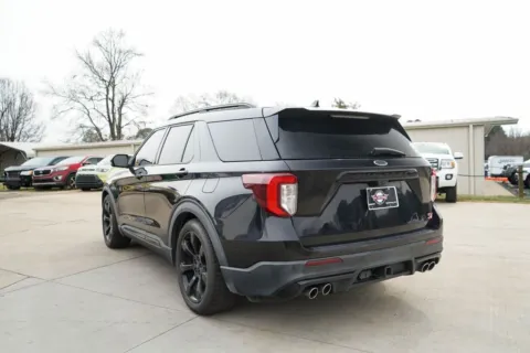 More photos of 2020 Ford Explorer ST at TLC Motors, SC