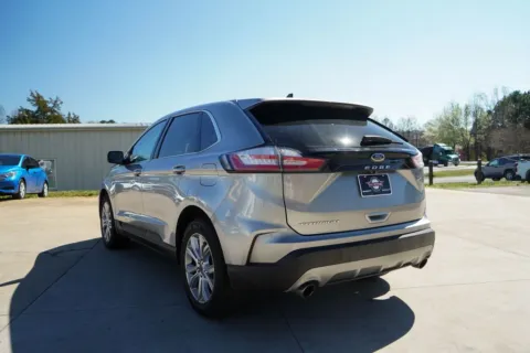 More photos of 2021 Ford Edge Titanium at TLC Motors, SC