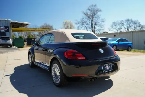 More photos of 2014 Volkswagen Beetle 2.5L at TLC Motors, SC