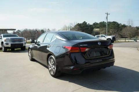 More photos of 2021 Nissan Altima 2.5 S at TLC Motors, SC