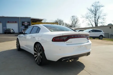 More photos of 2022 Dodge Charger SXT at TLC Motors, SC