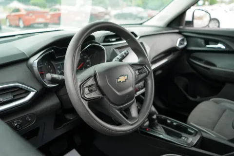 More photos of 2023 Chevrolet TrailBlazer LT at TLC Motors, SC