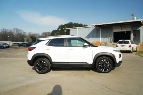 Another view of 2023 Chevrolet TrailBlazer LT for sale in Moore, SC at TLC Motors