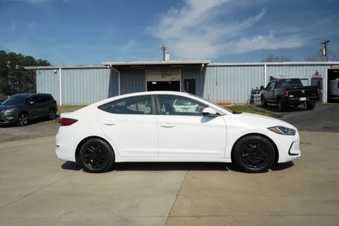 Another view of 2018 Hyundai Elantra SE for sale in Moore, SC at TLC Motors