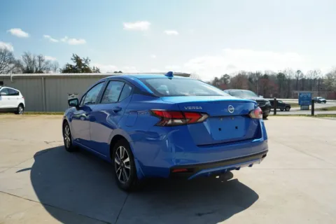 More photos of 2022 Nissan Versa 1.6 SV at TLC Motors, SC