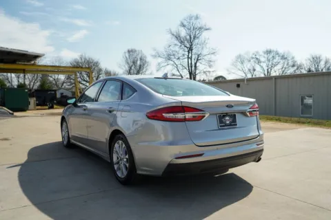 More photos of 2020 Ford Fusion SE at TLC Motors, SC