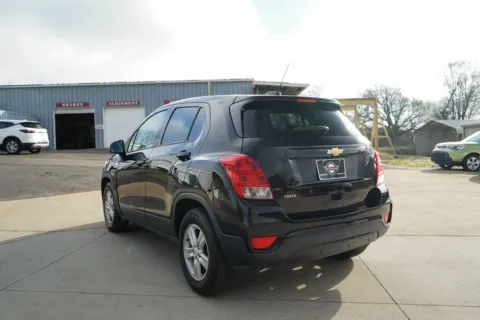 More photos of 2021 Chevrolet Trax LS at TLC Motors, SC