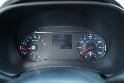 More photos of 2022 Kia Soul LX at TLC Motors, SC